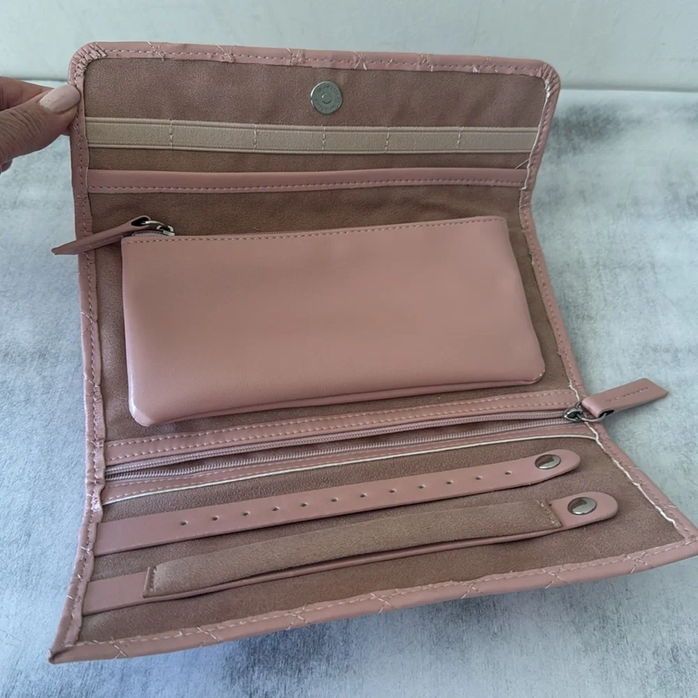 BROUK AND CO Leo Travel Jewelry Clutch Case Quilt Foldable Pink